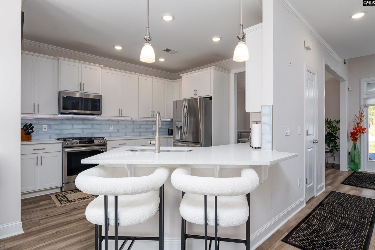 905 Knowles Loop Photo 28