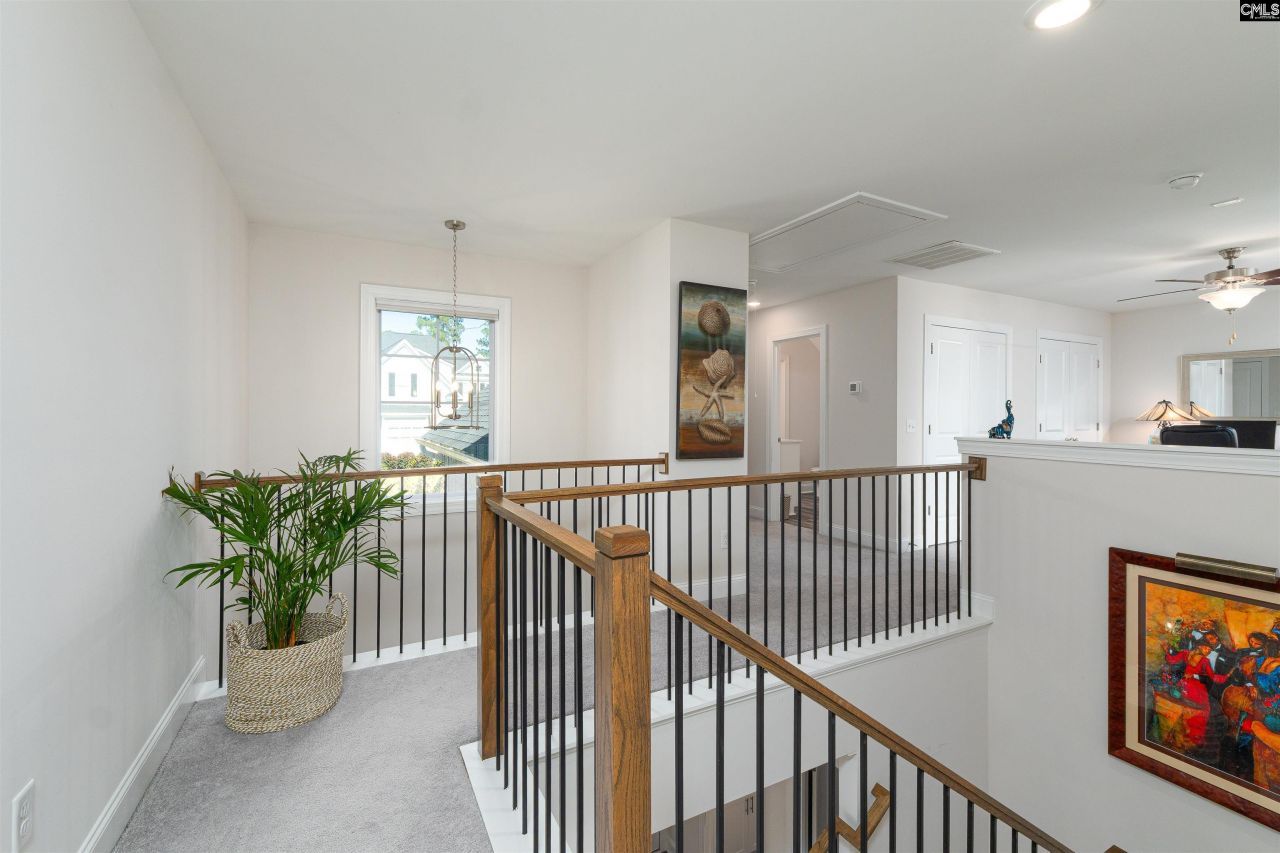 905 Knowles Loop Photo 32