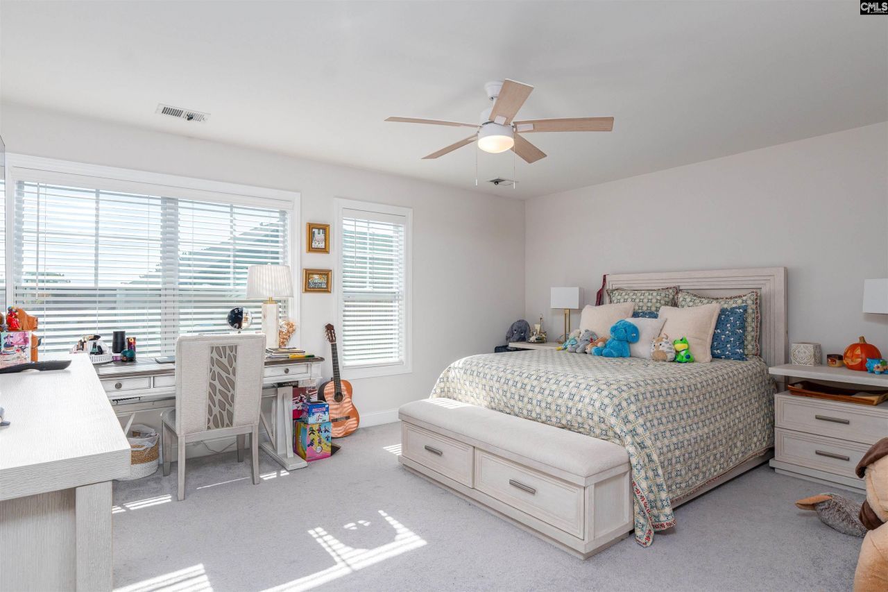 905 Knowles Loop Photo 46