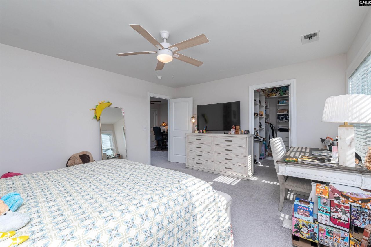 905 Knowles Loop Photo 47