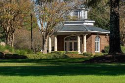 905 Knowles Loop photo 4