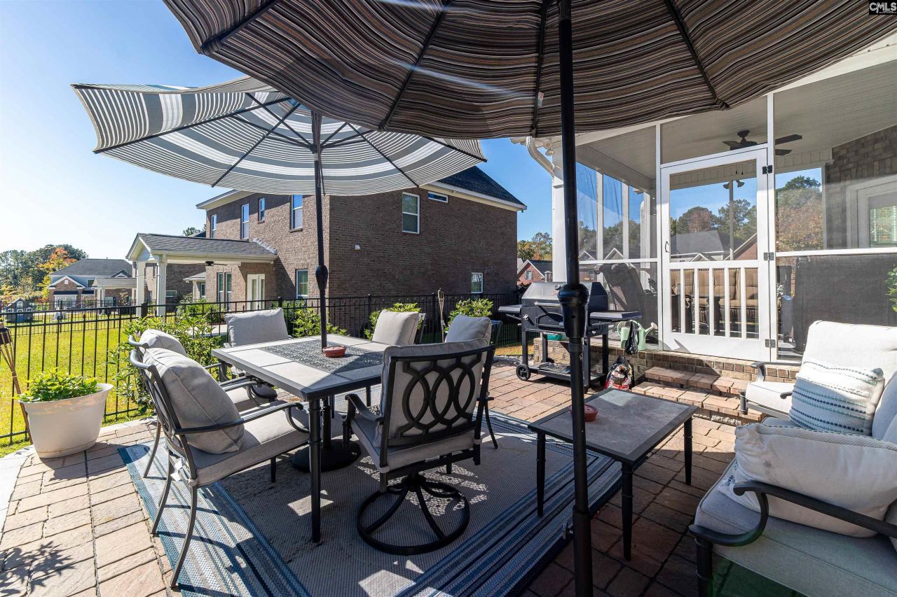 905 Knowles Loop Photo 64