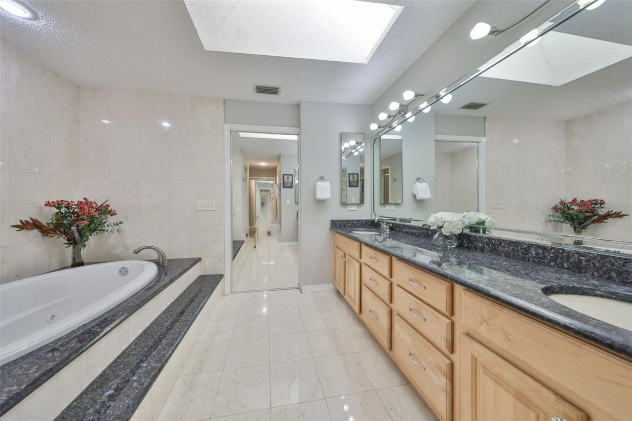 1902 Sweet Bay Court, Plant City, FL 33566 Photo