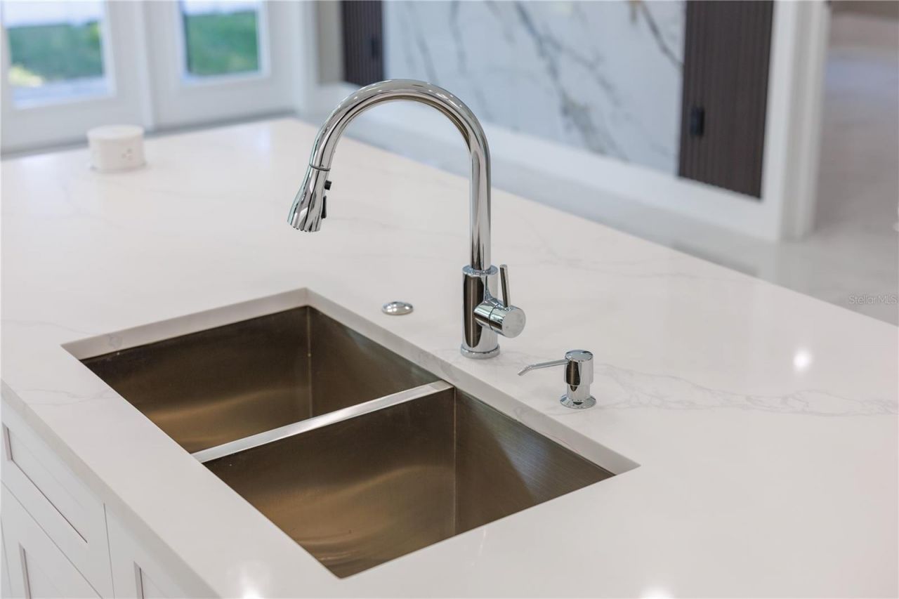 4006 W La Salle Street, Tampa, FL 33607 Photo