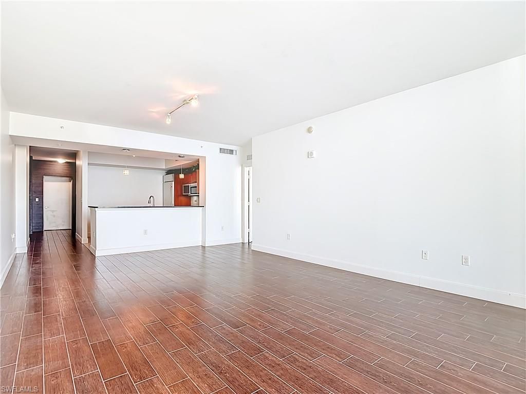 3000 Oasis Grand Blvd, Unit 2604, Fort Myers, FL 33916 Photo