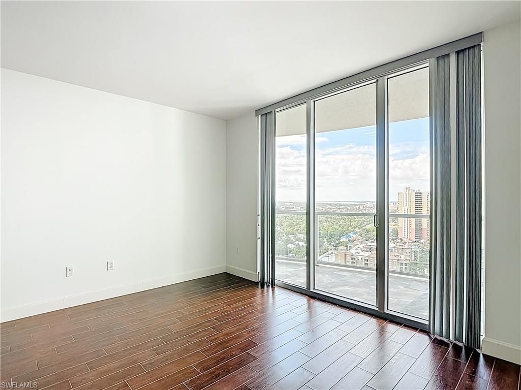 3000 Oasis Grand Blvd, Unit 2604, Fort Myers, FL 33916 Photo