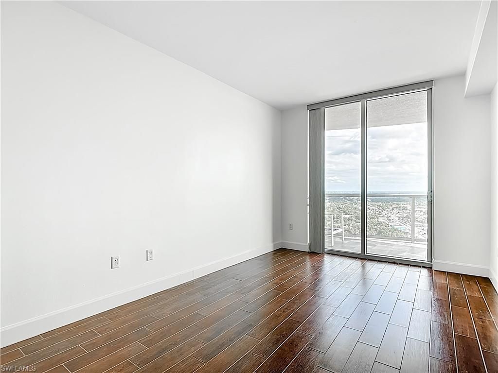 3000 Oasis Grand Blvd, Unit 2604, Fort Myers, FL 33916 Photo