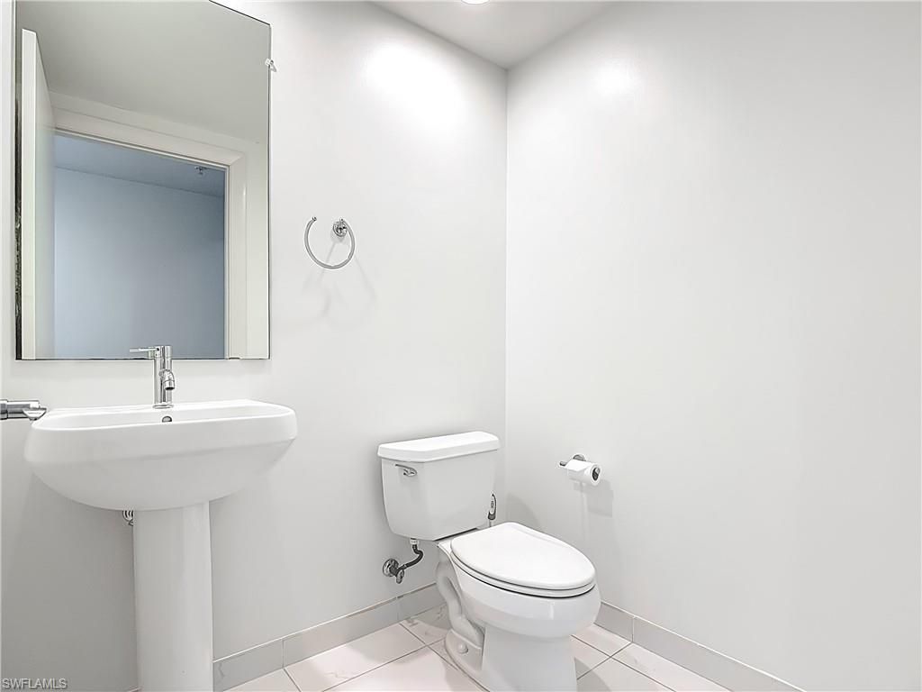 3000 Oasis Grand Blvd, Unit 2604, Fort Myers, FL 33916 Photo