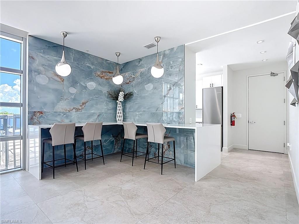 3000 Oasis Grand Blvd, Unit 2604, Fort Myers, FL 33916 Photo