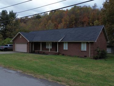 4038 KY-3439, Bimble, KY 40915