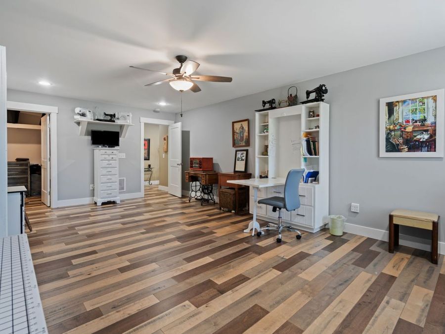Property Image 61