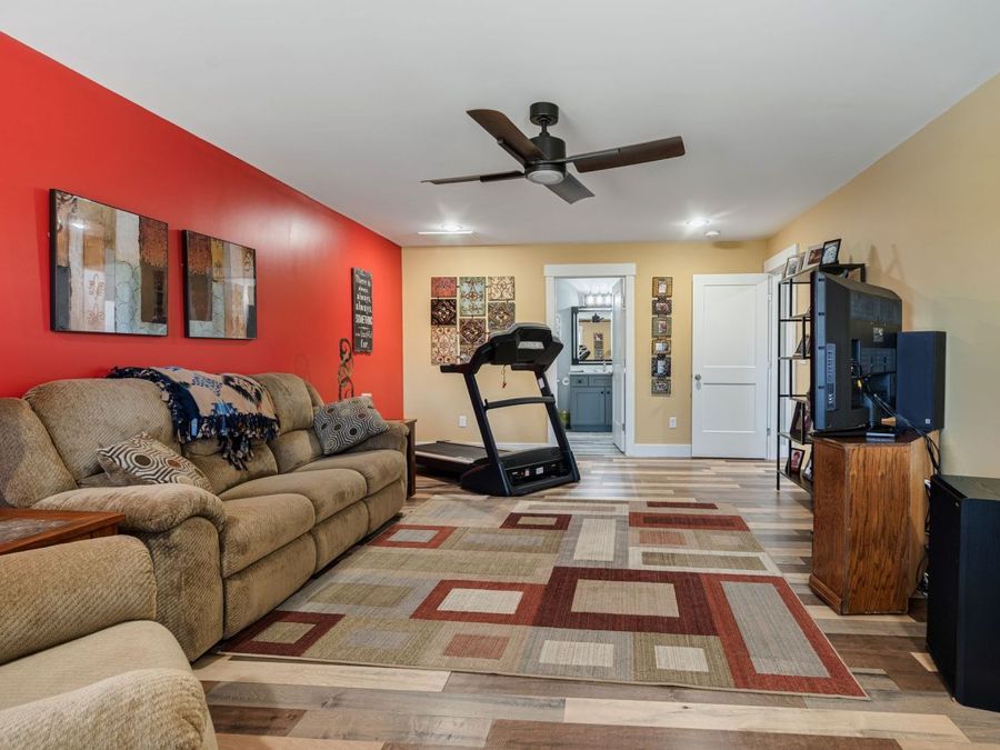 Property Image 64
