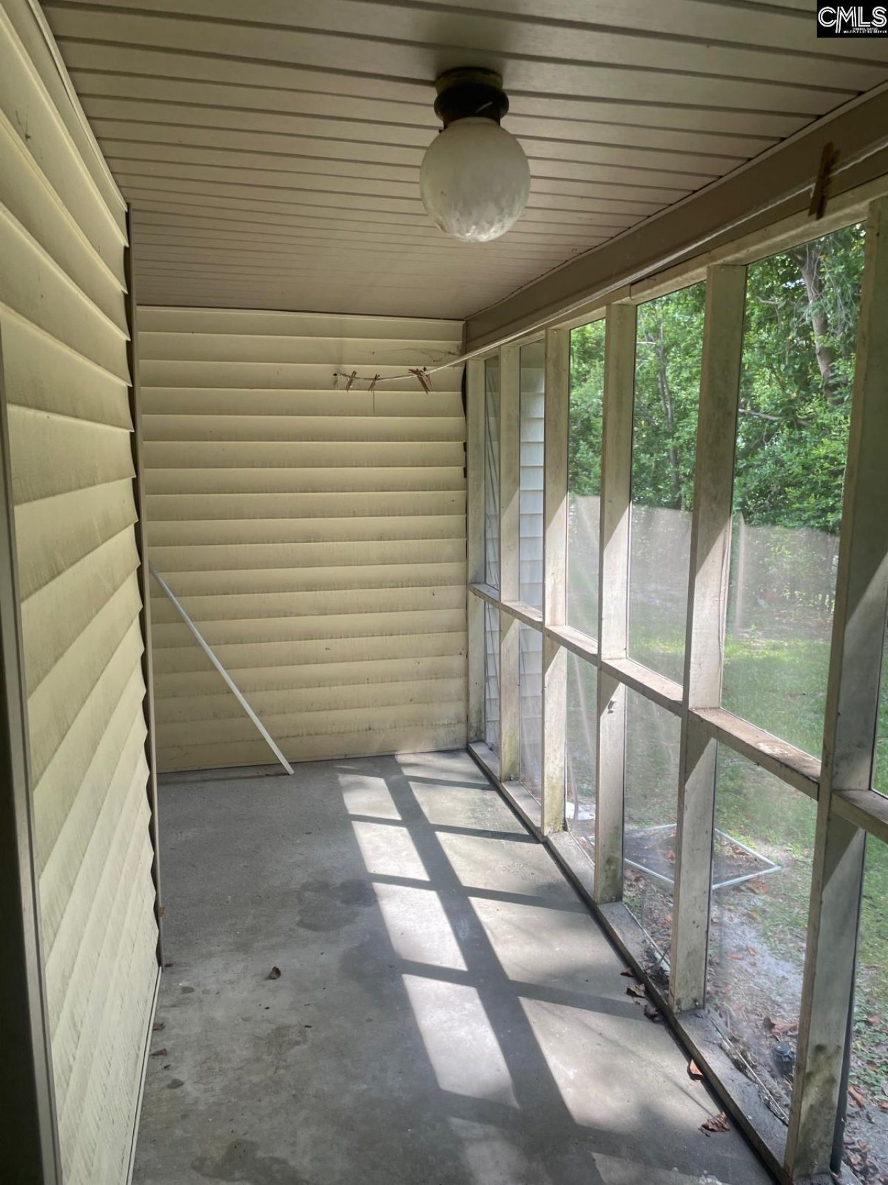 153 Lionsgate Drive  Photo 25