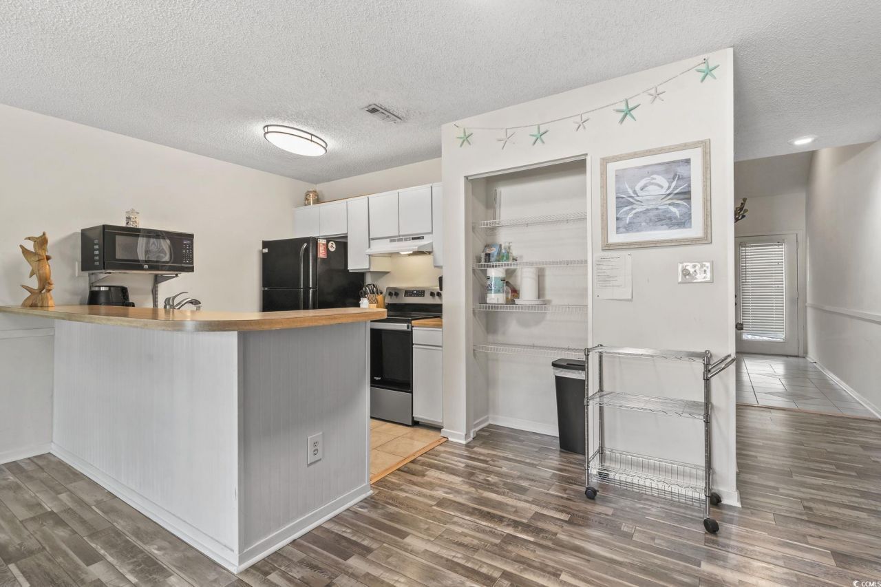 4438 Little River Inn Ln. Photo 7