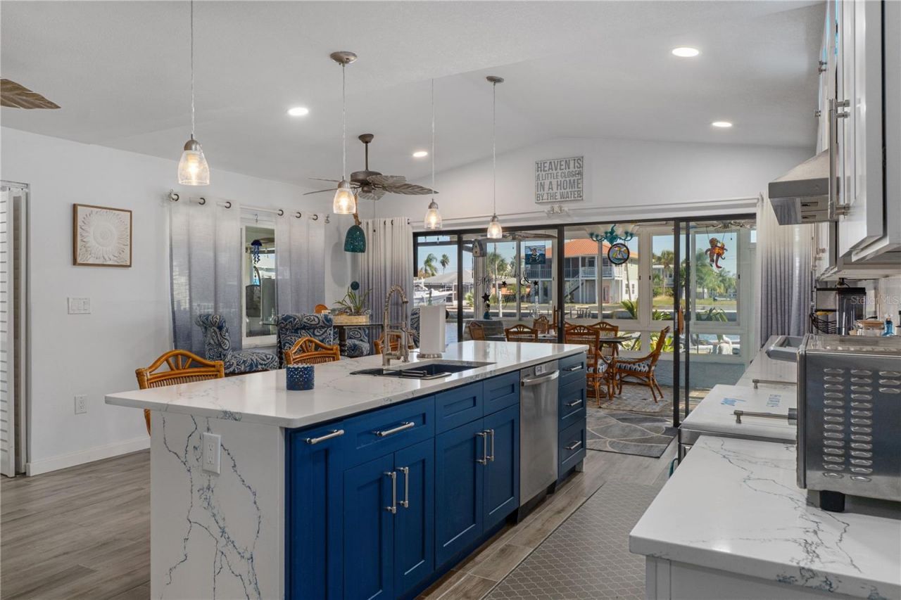 4128 Camelia Drive, Hernando Beach, FL 34607 Photo