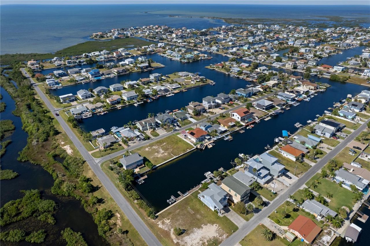 4128 Camelia Drive, Hernando Beach, FL 34607 Photo