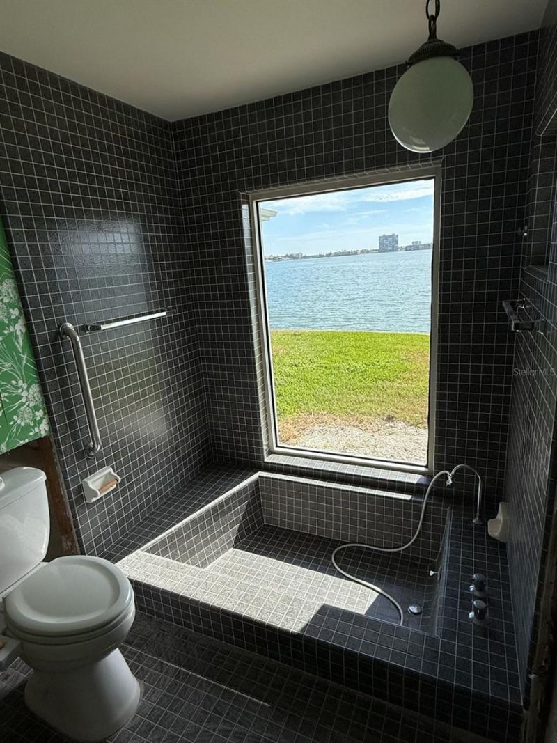 7800 4th Avenue S, Saint Petersburg, FL 33707 Photo