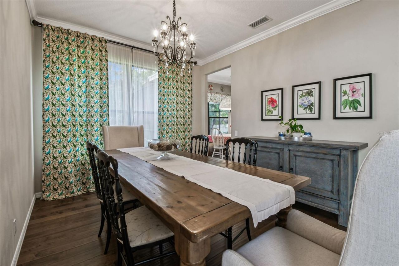 15613 N Himes Avenue, Tampa, FL 33618 Photo