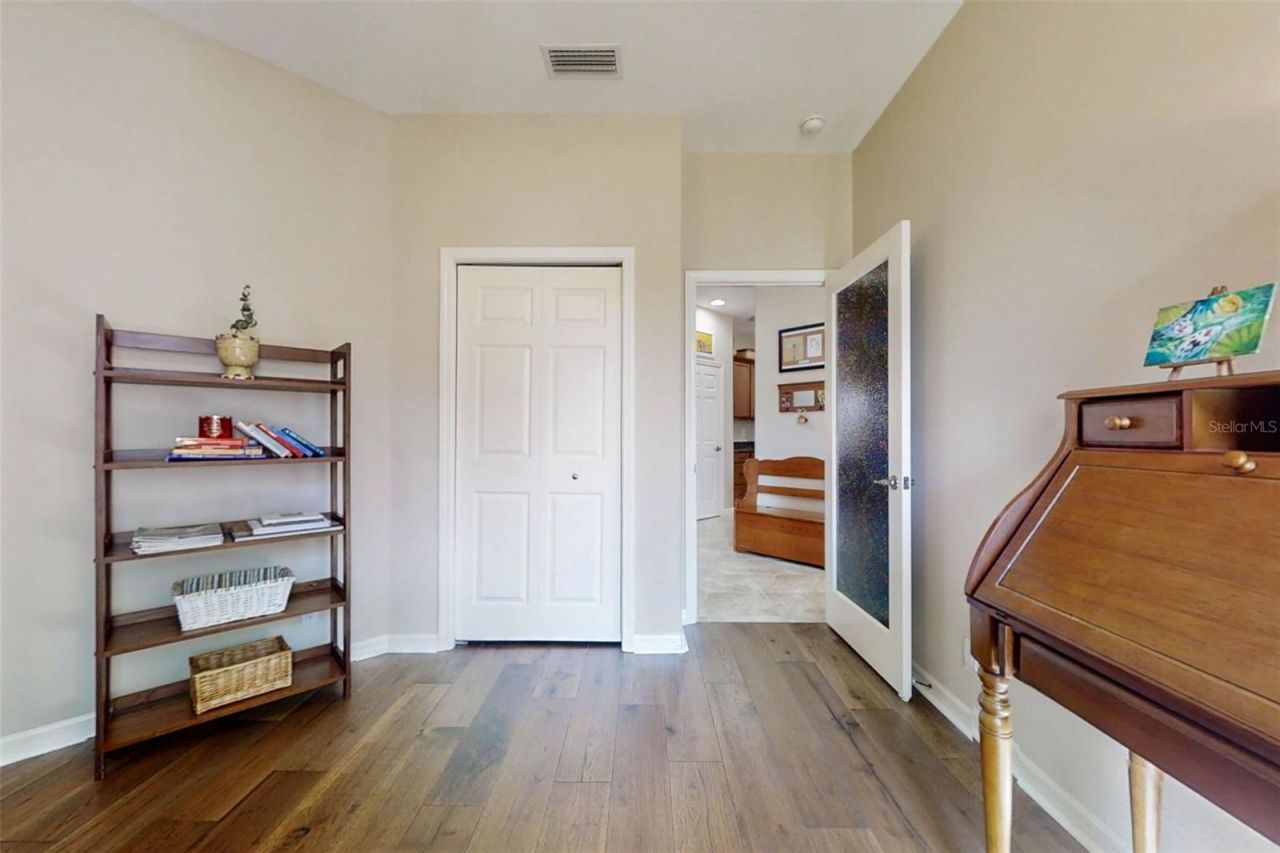 15613 N Himes Avenue, Tampa, FL 33618 Photo