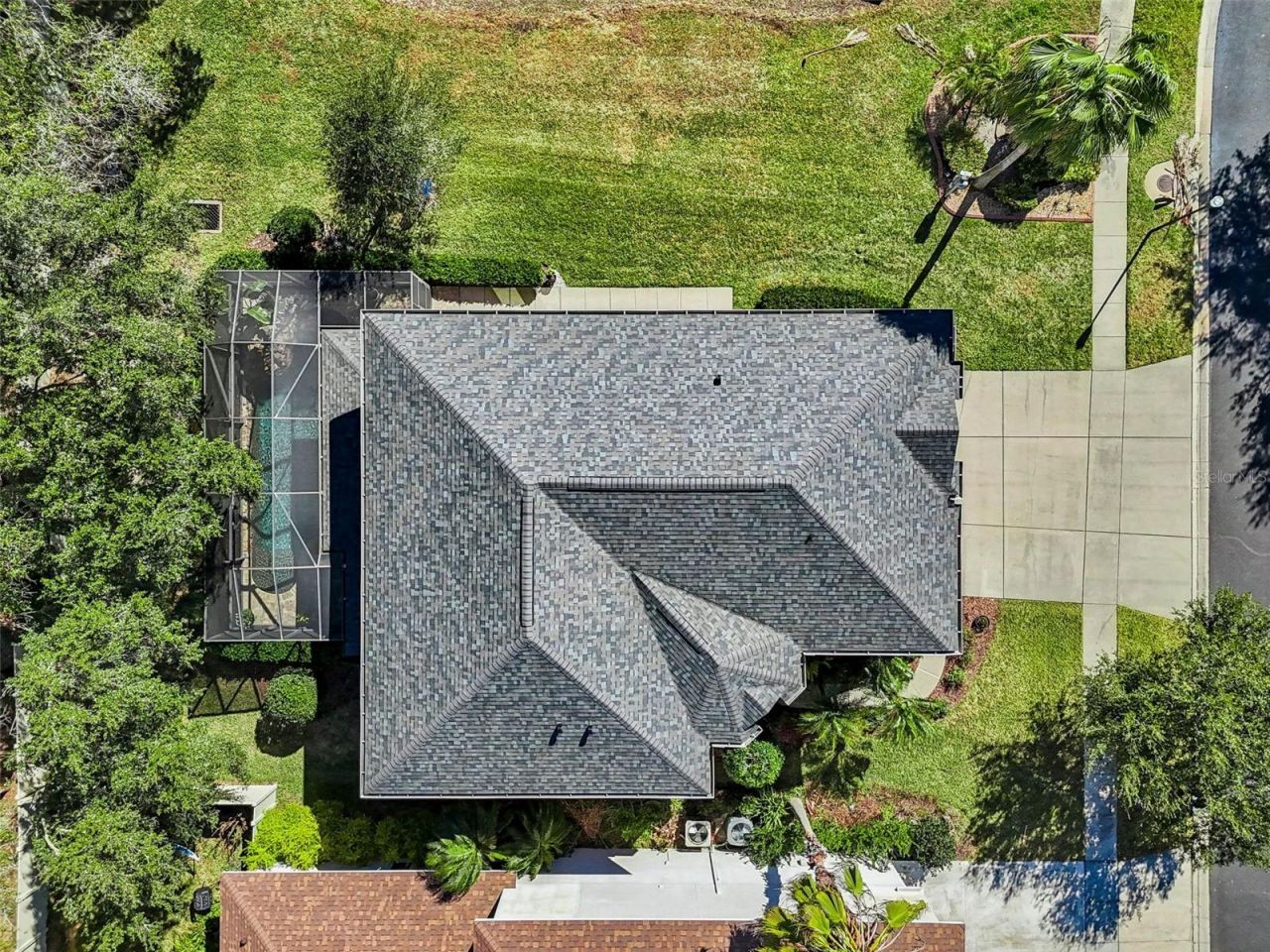 15613 N Himes Avenue, Tampa, FL 33618 Photo