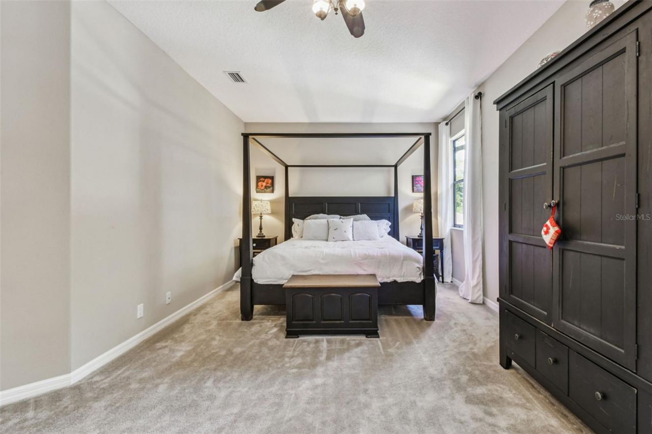 15613 N Himes Avenue, Tampa, FL 33618 Photo