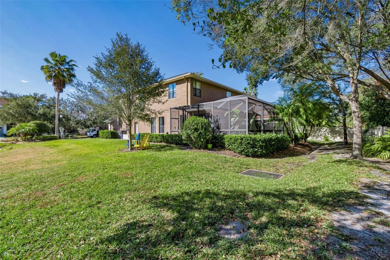 15613 N Himes Avenue, Tampa, FL 33618 Photo