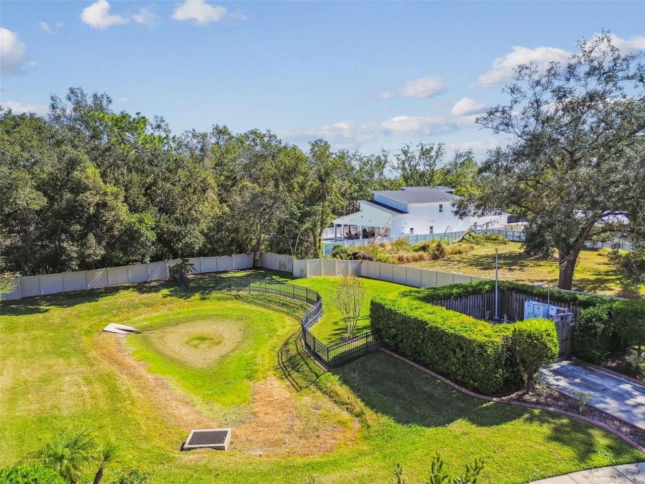 15613 N Himes Avenue, Tampa, FL 33618 Photo