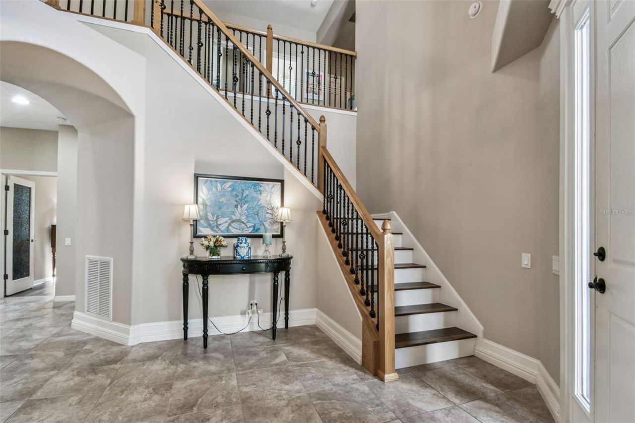 15613 N Himes Avenue, Tampa, FL 33618 Photo