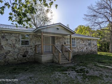 408 Sherman Rd, Dunlap, TN 37327