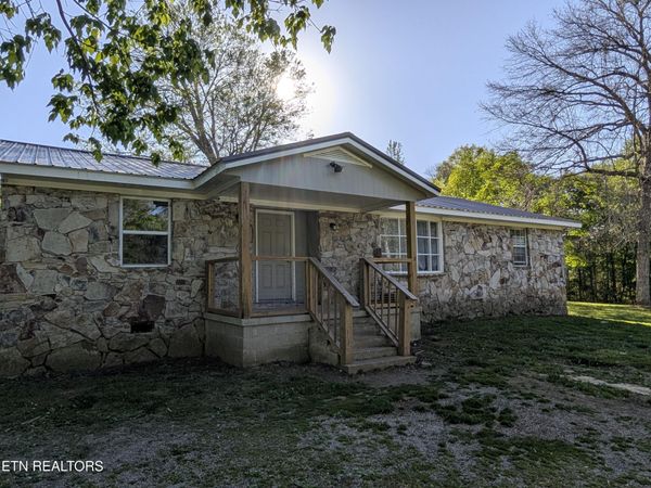 408 Sherman Rd, Dunlap, TN 37327