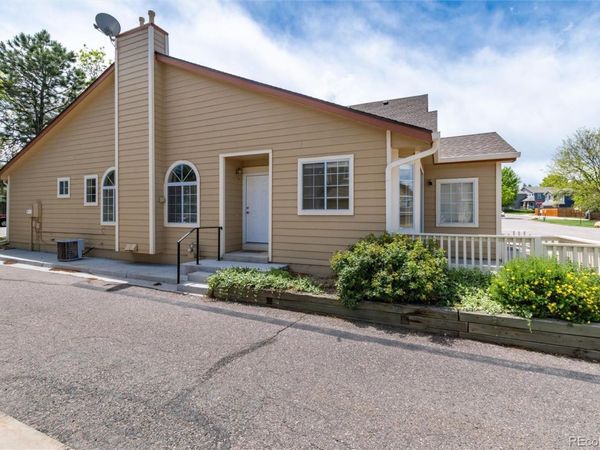 10507 W Maplewood Drive, Unit E, Littleton, CO 80127