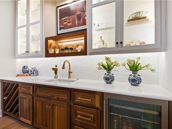 24949 W 98th Place, Lenexa, KS 66227