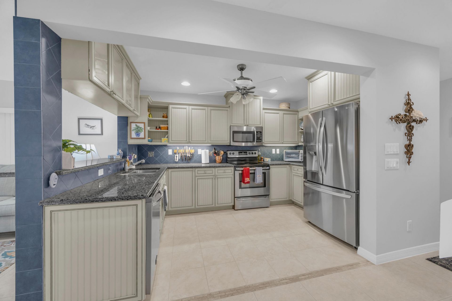 1102 SE Mitchell Avenue, Unit 206, Port Saint Lucie, FL 34952 Photo