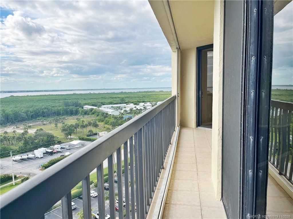 9500 S Ocean Drive, Unit 1410, Jensen Beach, FL 34957 Photo