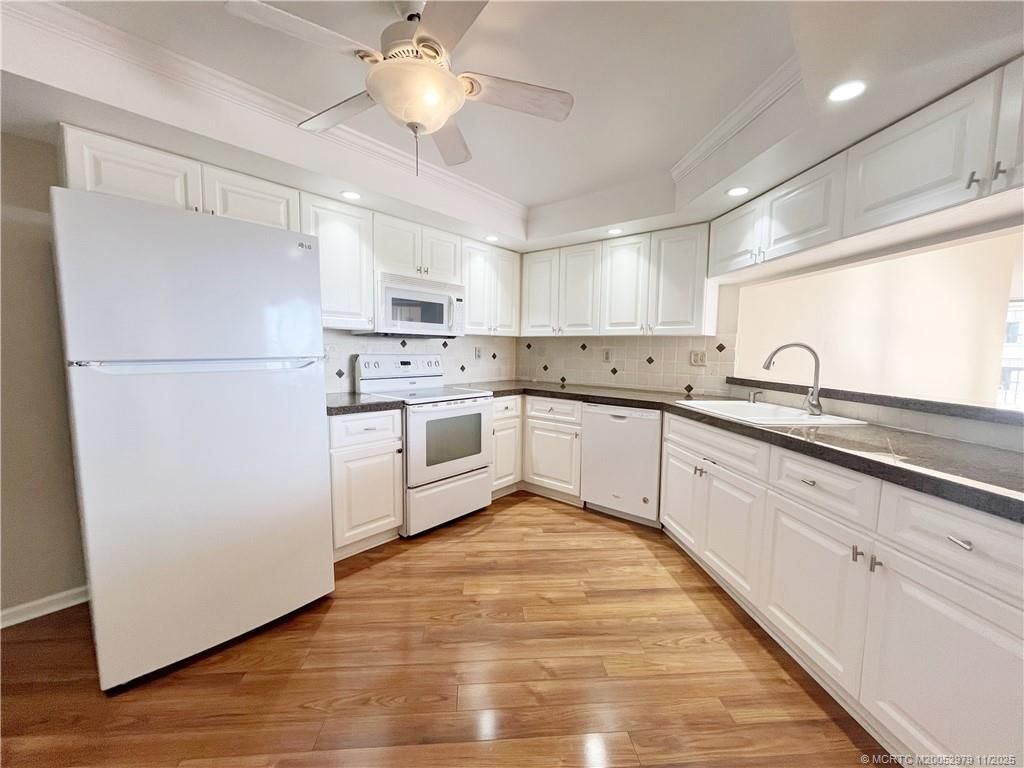 9500 S Ocean Drive, Unit 1410, Jensen Beach, FL 34957 Photo