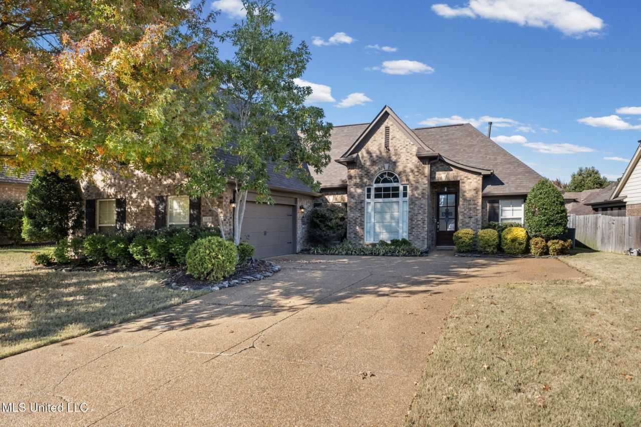 3310 Forest Bend Drive, Southaven, MS 38672 Main Photo