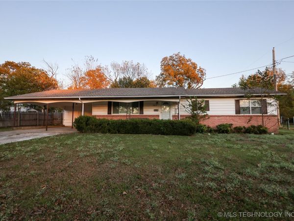 1017 W 15th, Sulphur, OK 73086