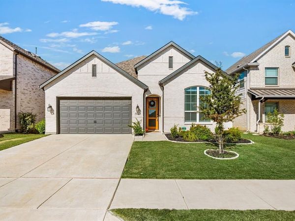 1149 Superbloom Avenue, Justin, TX 76247