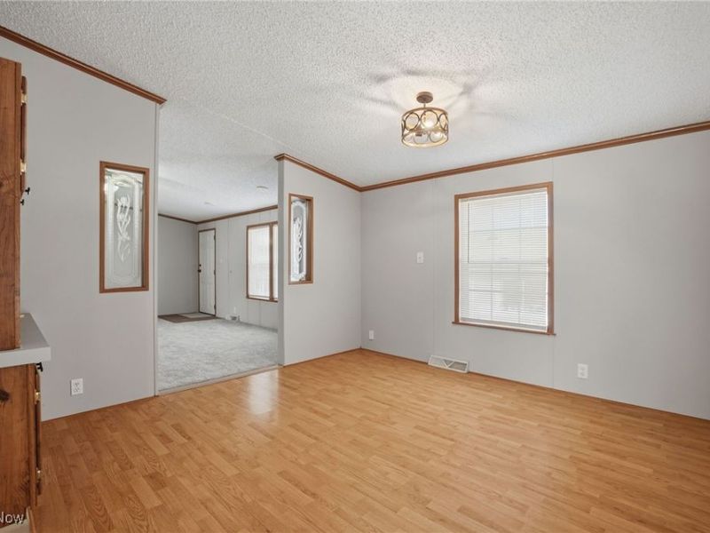 142 Oaktree Lane, Hiram, OH 44234 Photo 18