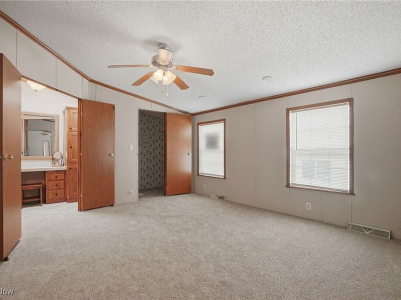 142 Oaktree Lane, Hiram, OH 44234 Photo 29