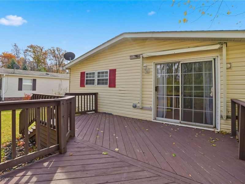 142 Oaktree Lane, Hiram, OH 44234 Photo 3