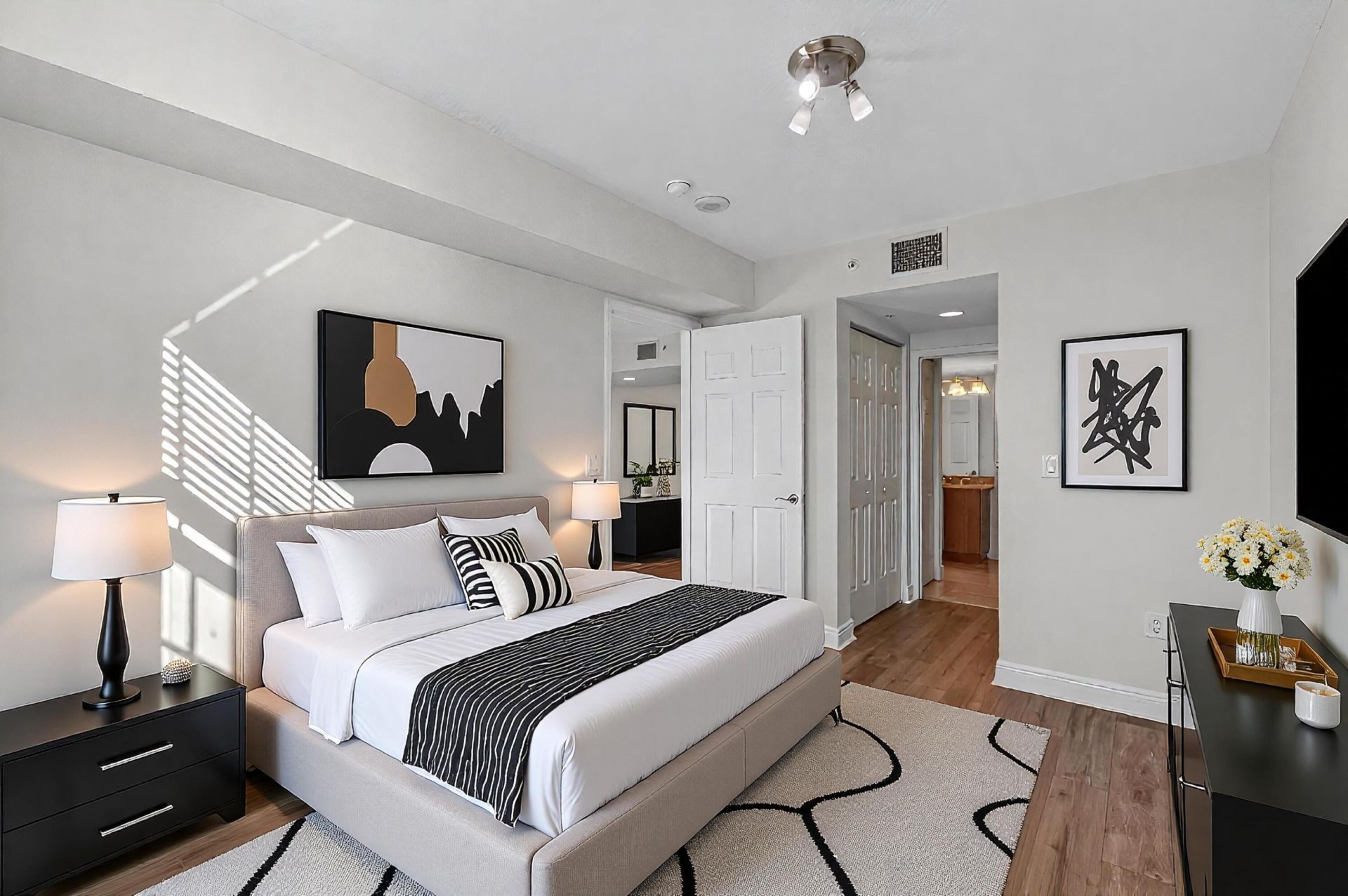 610 Clematis Street, Unit 532, West Palm Beach, FL 33401 Photo