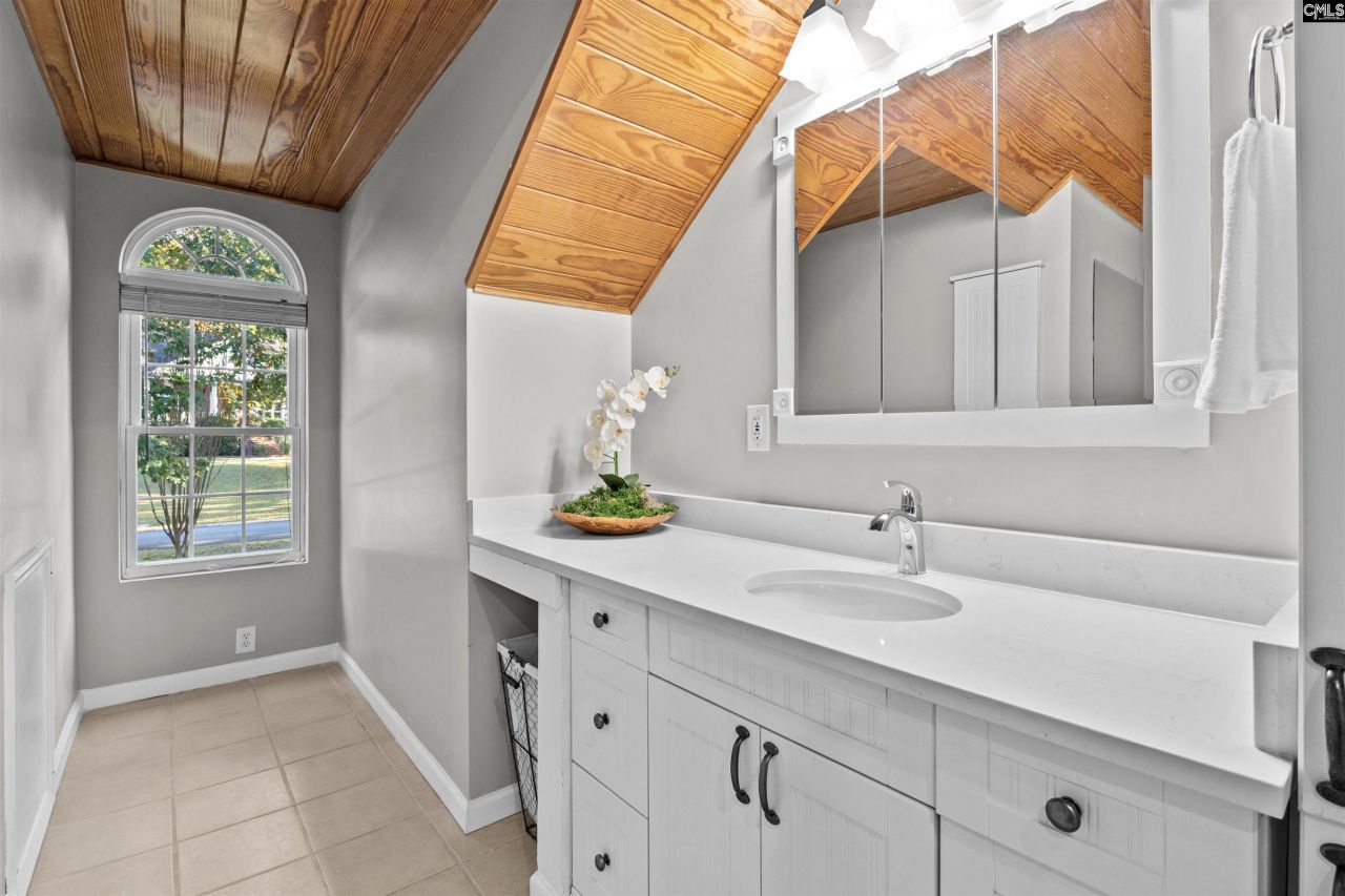 121 Midway Farms Drive Photo 39