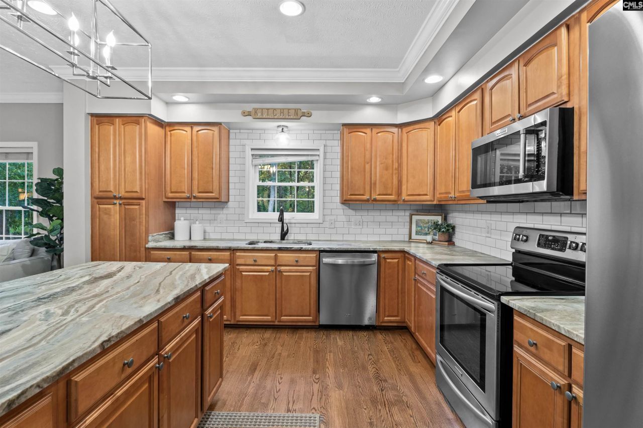 121 Midway Farms Drive Photo 9