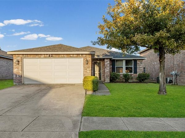 8409 Redheart Street, Arlington, TX 76002