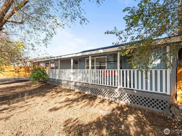 238 6th Avenue SE, Soap Lake, WA 98851