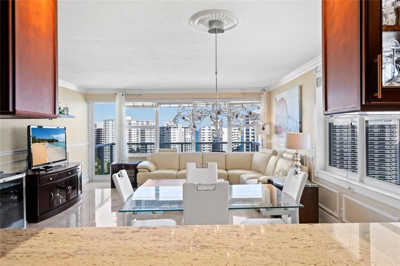 3300 NE 36th Street, Unit 1715, Fort Lauderdale, FL 33308 Photo