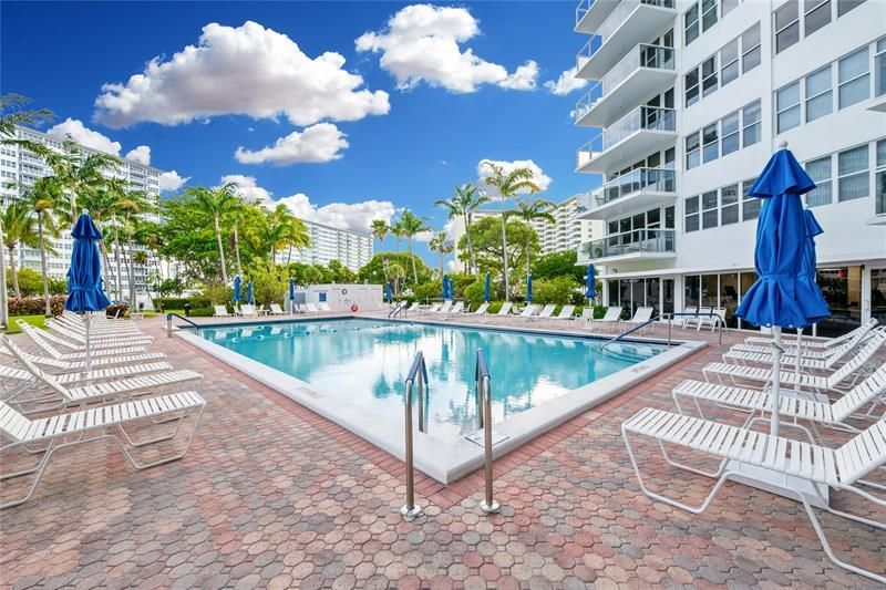 3300 NE 36th Street, Unit 1715, Fort Lauderdale, FL 33308 Photo