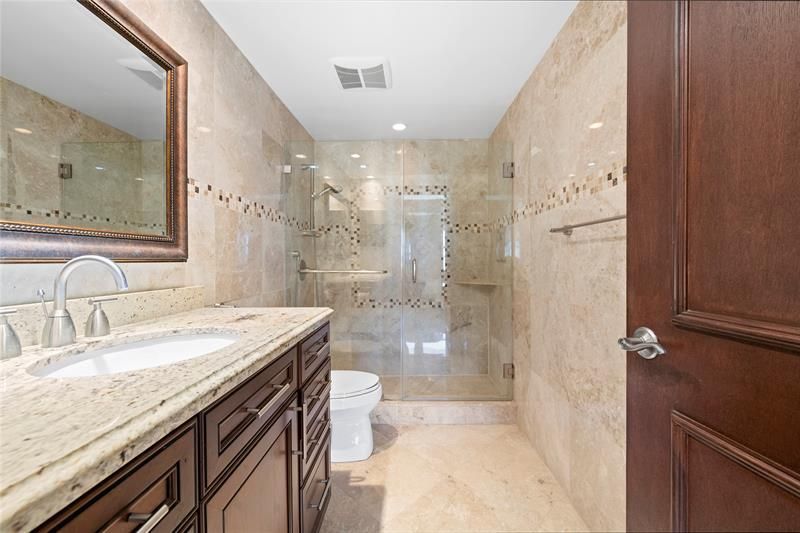 3300 NE 36th Street, Unit 1715, Fort Lauderdale, FL 33308 Photo