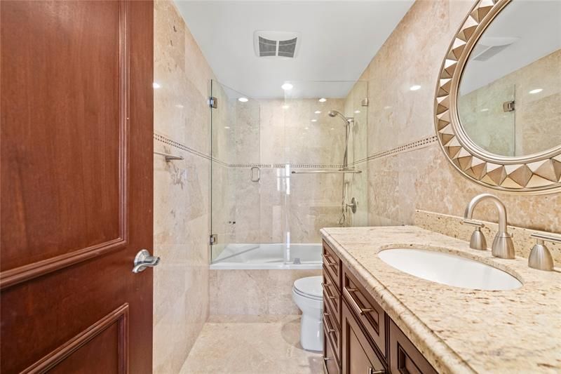 3300 NE 36th Street, Unit 1715, Fort Lauderdale, FL 33308 Photo